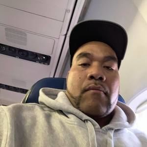 Meet your Posher, Larry